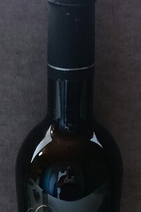 IMG_118 Série limitée de 5286 contenants - 2011 - Domaine du Château Bel-Évêque dont le vigneron est Pierre RICHARD, l'acteur Français bien connu !